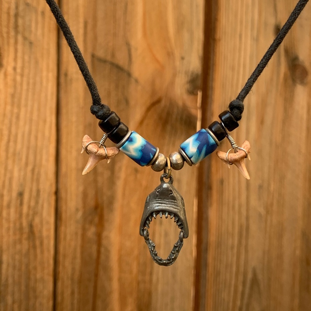 Wire Wrapped Shark Tooth Necklace Silver Mouth 24”